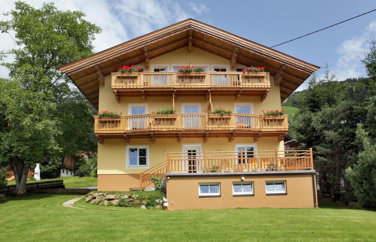 Appartements - Haus Sieberer Бриксен-им-Тале Екстериор снимка
