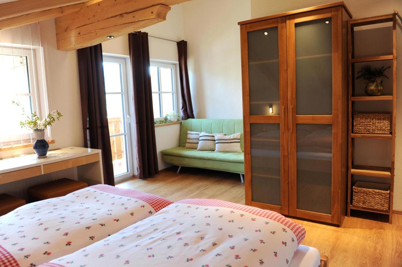Appartements - Haus Sieberer Бриксен-им-Тале Екстериор снимка