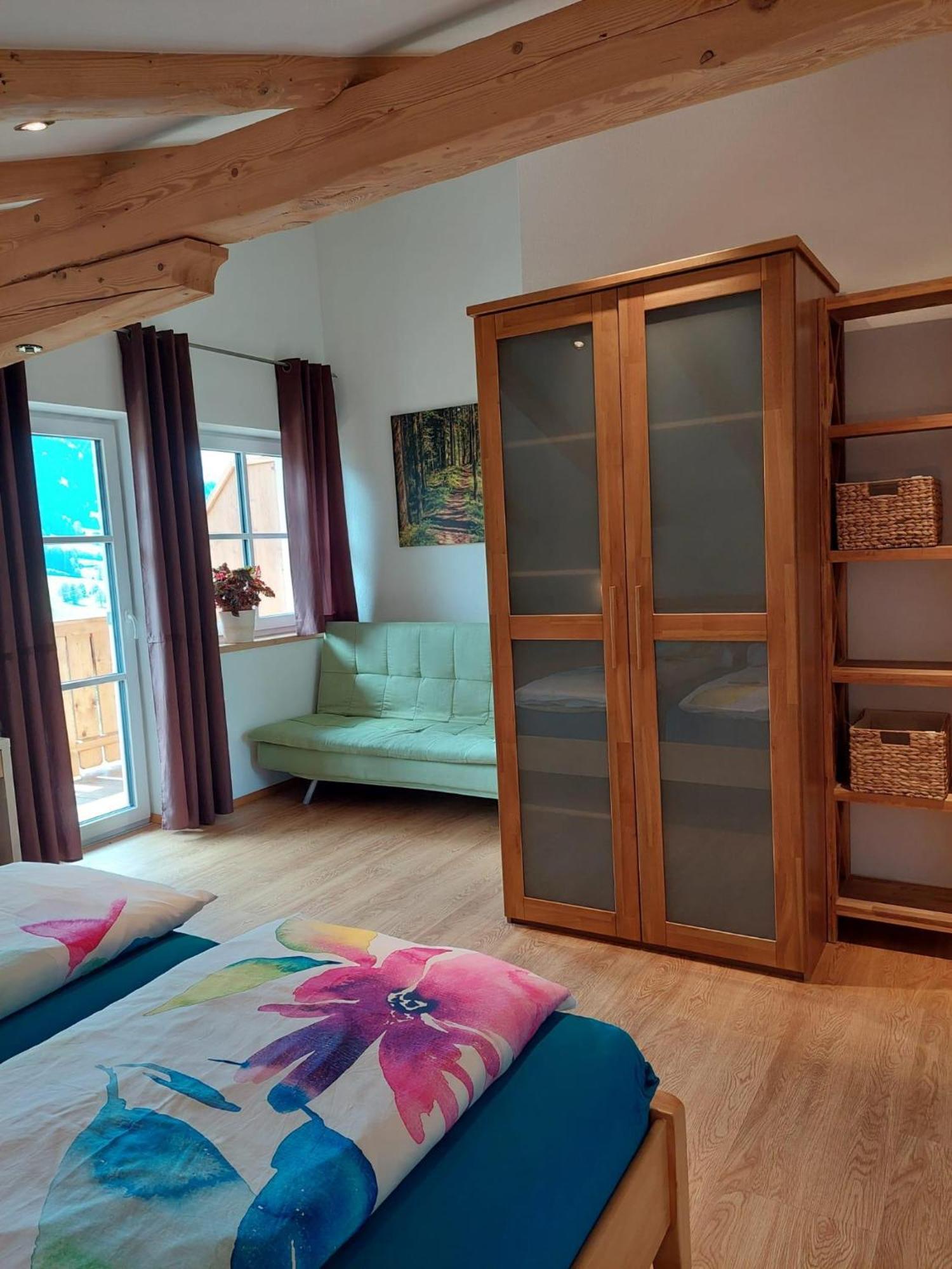 Appartements - Haus Sieberer Бриксен-им-Тале Екстериор снимка