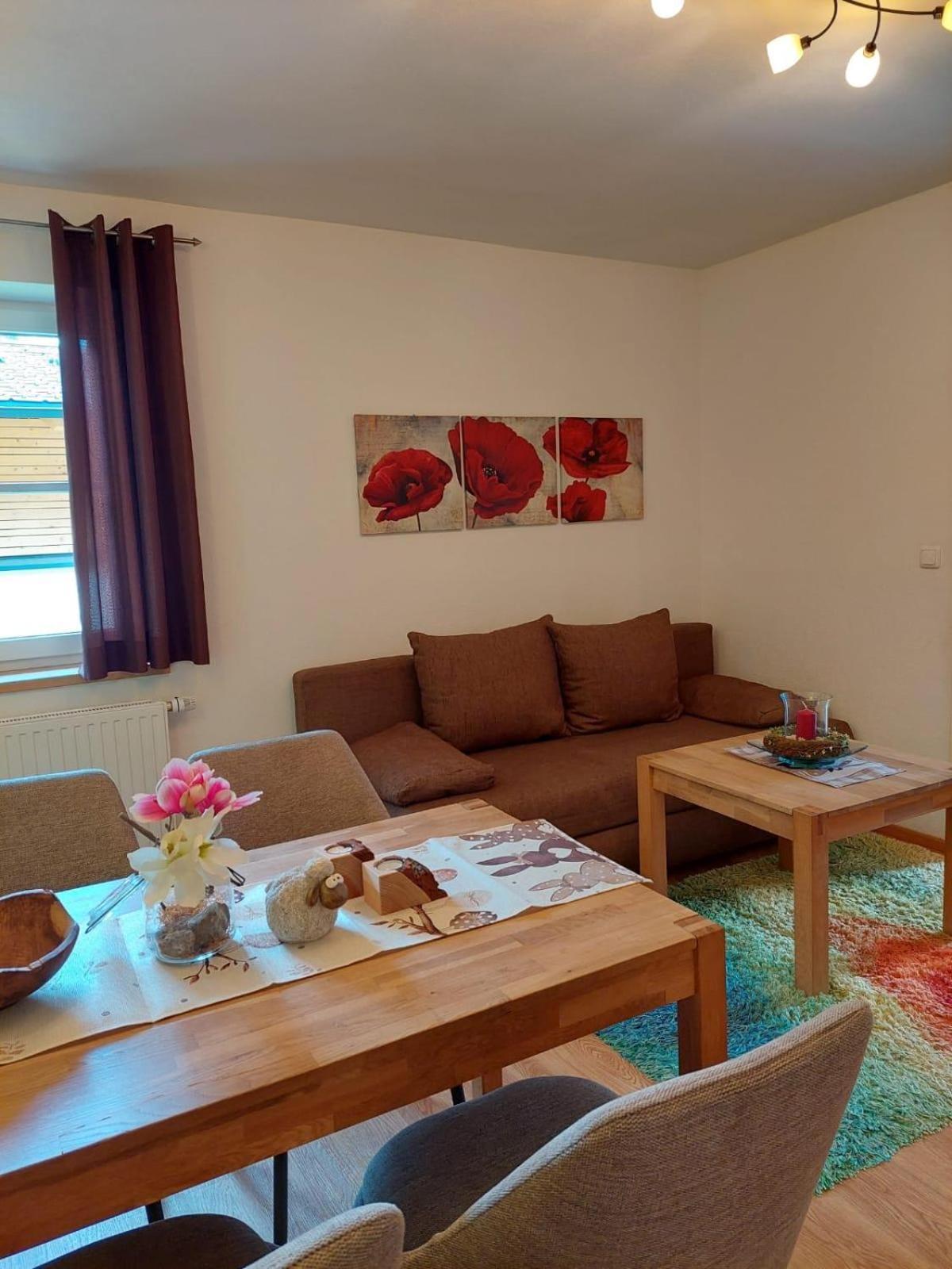 Appartements - Haus Sieberer Бриксен-им-Тале Екстериор снимка
